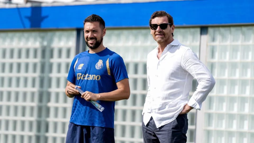 Farioli recebe (grande) notícia na véspera do FC Porto-Manchester City