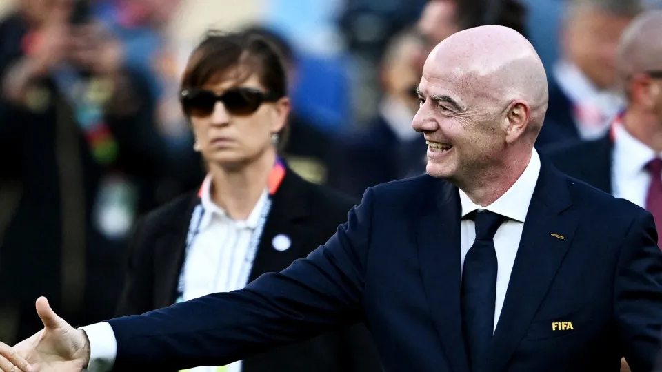 Bélgica não esquece Mundial e vota contra reeleição de Infantino na FIFA